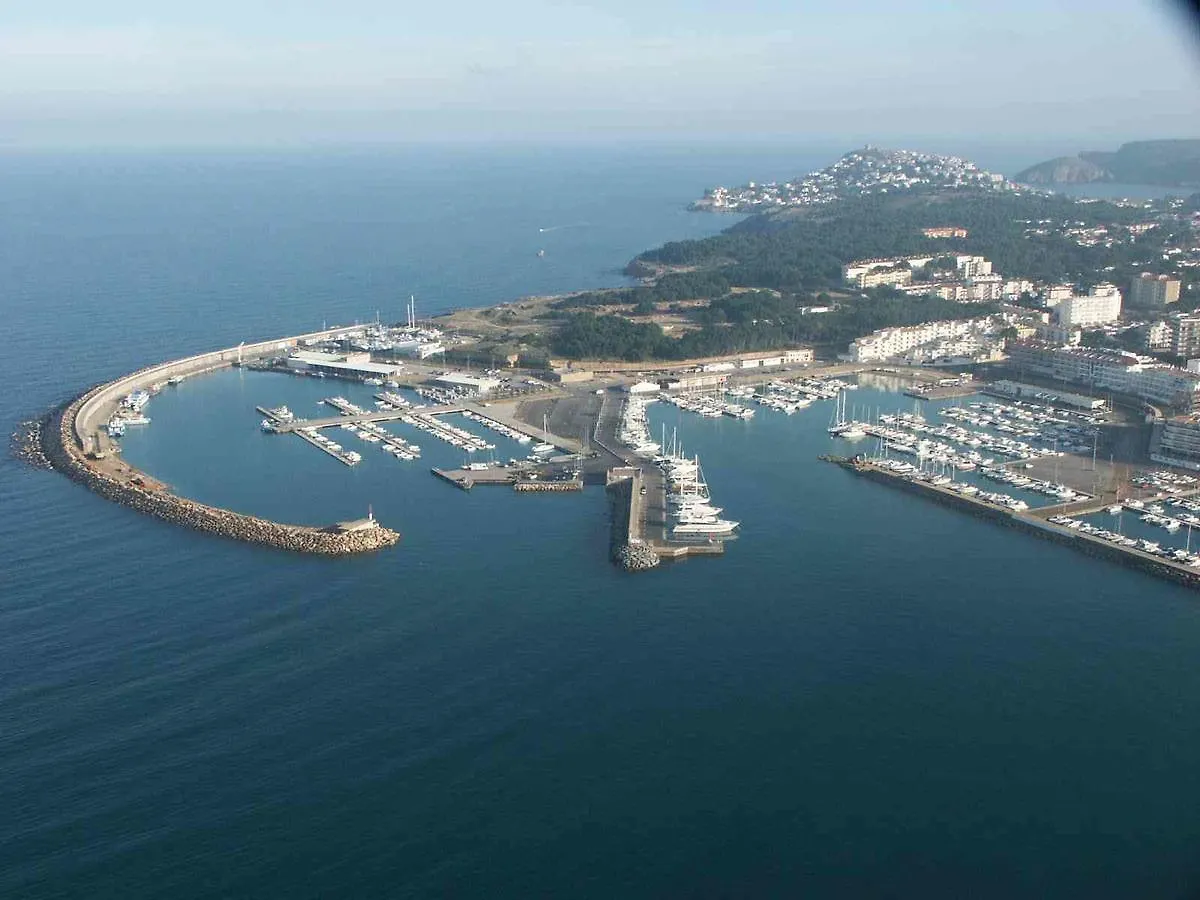 Puig Sureda - Apartamentos L' Escala 0*,